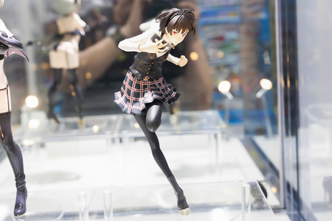 特別企画】【あみあみ展示撮り下ろし】強烈なパンチをたたき込まれたい