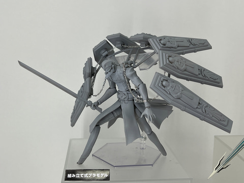 ペルソナ3R」より「PLAMATEA タナトス」プラモデル原型が展示