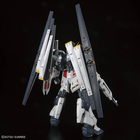 ガンダムベース限定ガンプラ「RG νガンダム」と「HG G-セルフ 」が