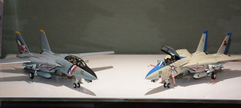 タミヤ「1/72 グラマン F-14D トムキャット」と「1/35RC ドイツ戦車