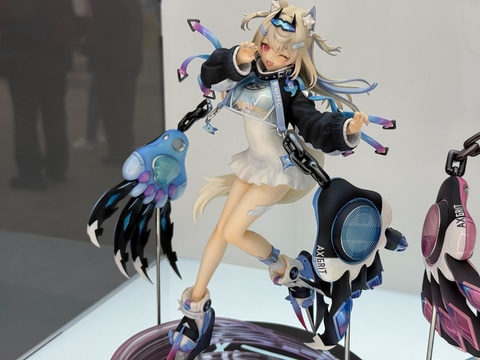 青ブタ」桜島麻衣など新作フィギュアがデザインココブースにて展示