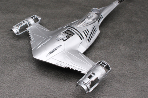 レビュー】「1/48 マンダロリアン N-1スターファイター」レビュー