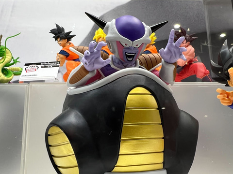 ドラゴンボール」「ナルト」「ワンピース」など様々な作品のプライズ