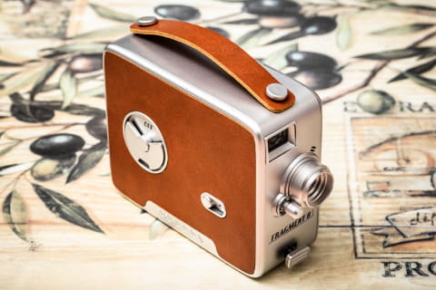 ミニレビュー】8mmフィルム風に撮れるムービーカメラ「Fragment 8