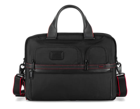 トゥミ、日本限定ビジネスバッグ「リミテッド エディション 2021