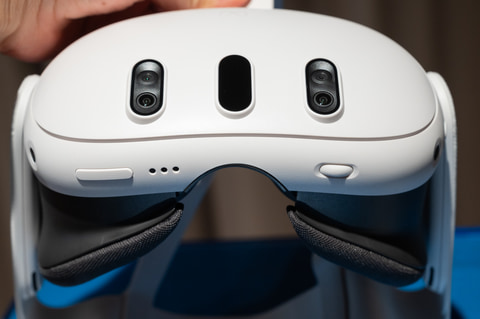 MRのための「Meta Quest 3」登場 74800円 - Impress Watch