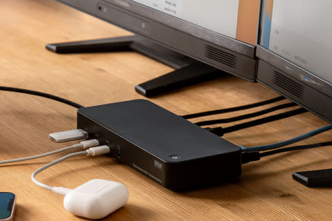 3画面同時に4K出力が可能なドッキングステーション「400-VGA023