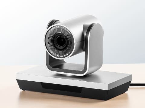 光学3倍ズームでリモコン操作ができるUSBウェブカメラ、サンワサプライ
