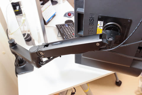 モニターアーム＆マルチディスプレイで自宅の仕事環境を改善