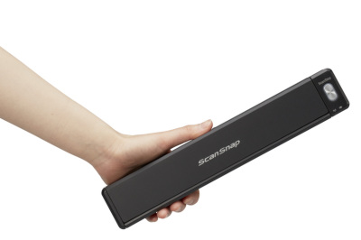PFU、Wi-Fi内蔵でバッテリー駆動のモバイルスキャナー「ScanSnap iX100