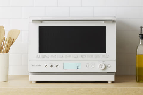 シャープ、3品同時に作れるシンプル家電シリーズのオーブンレンジ