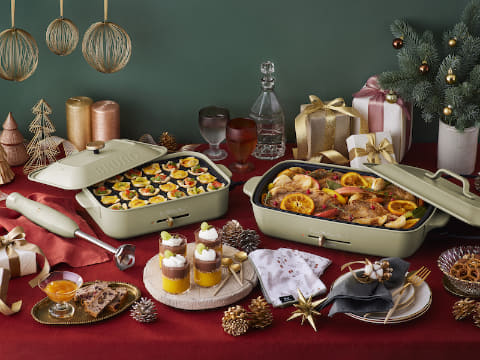 ブルーノの人気ホットプレートに、クリスマス限定色グリーングレー