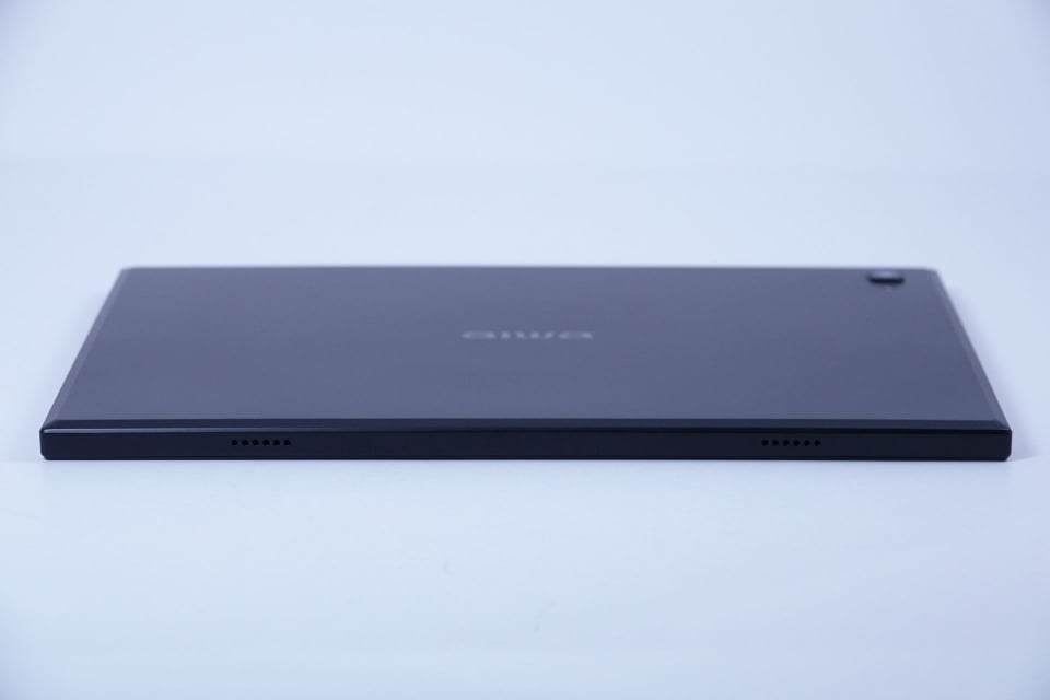 aiwaデジタルのタブレット「JA2-TBA1002」クイックフォトレビュー