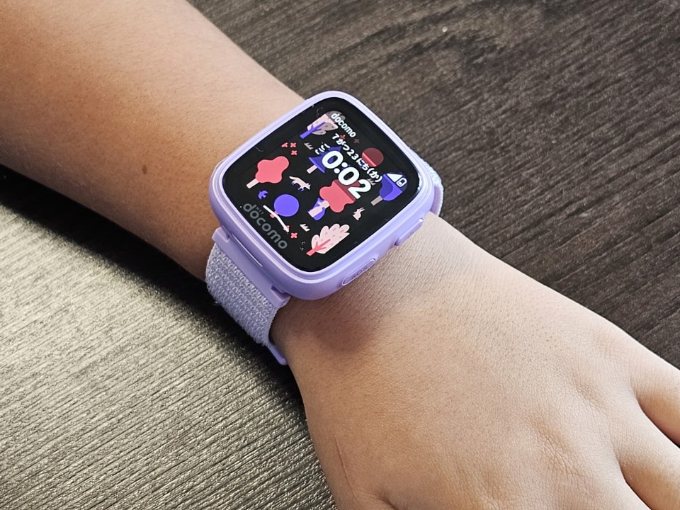 腕時計型で使える「キッズケータイ コンパクト SK-41D」を試した
