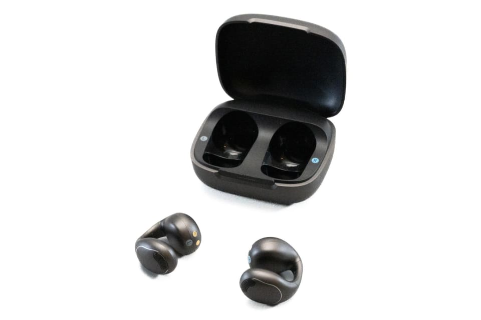 ながら聴きの最適解、ワイヤレスイヤホン「Anker SoundCore C40i