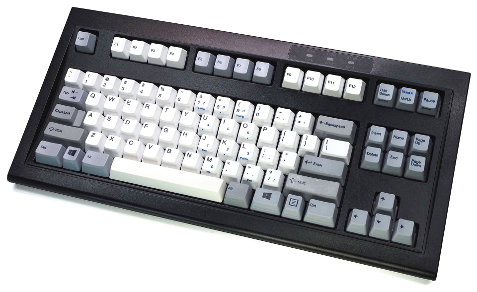 うるさい！ 重い！ だがそれがいい!! Unicomp「Mini M」で味わう快楽