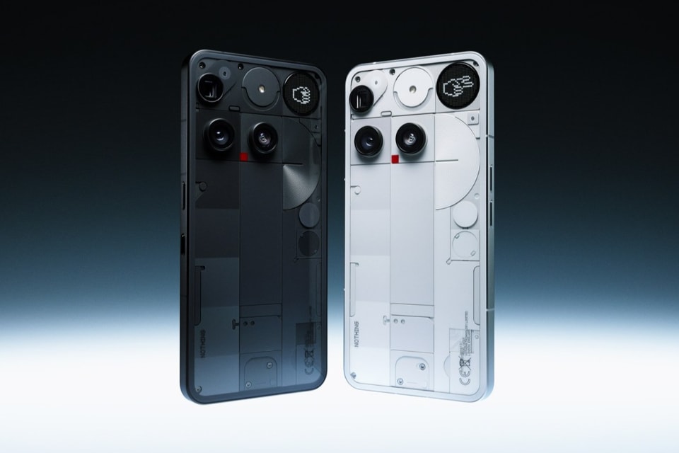 Nothing Phone (3)」本日28日発売 - ケータイ Watch