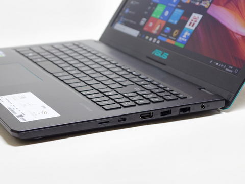 西川和久の不定期コラム】Core i7/GeForce搭載のASUS製15.6型4Kノート