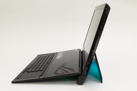 Hothotレビュー】100万円ゲーミングノート「ASUS ROG Mothership」の