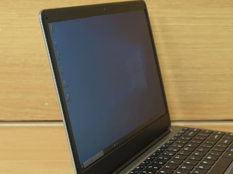 PC短評】34,000円で8GBメモリ+256GB SSD搭載の14.1型フルHDノート