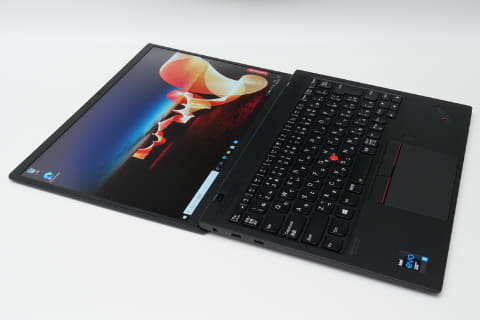 Hothotレビュー】シリーズ史上最軽量の907gを実現した「ThinkPad X1