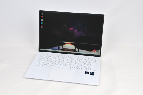 Hothotレビュー】タフなのに気楽に使える999gのモバイルノート「LG