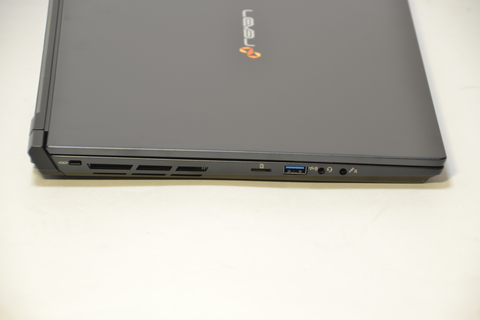 Hothotレビュー】144Hz液晶/RTX 3070搭載で税別20万円切り。高性能/高