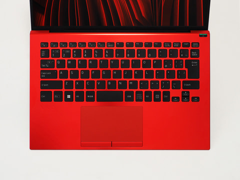 やじうまミニレビュー】これはいい“赤”だ！VAIO SX14の新色「ファイン