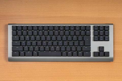 2度の自主回収を乗り越えた純国産ゲーミングキーボード「ZENAIM