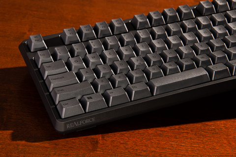 そうきたか、REALFORCE R4！思わず使いたくなる新要素とかズルいじゃ