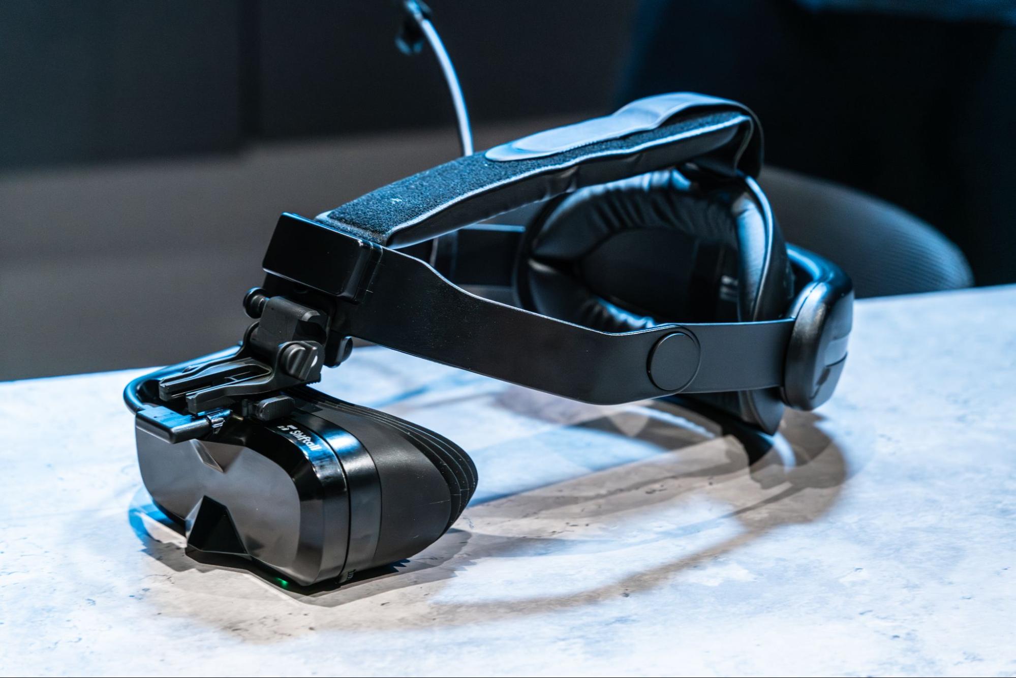 超軽量高画質VRヘッドセットが「MeganeX 8K Mark II」にアップデート