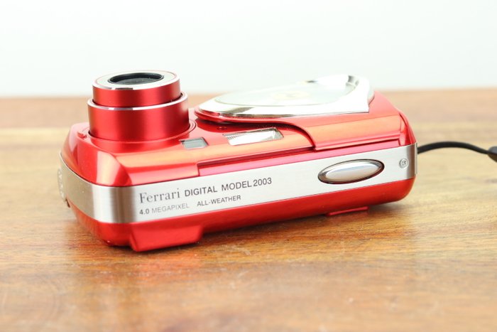 Olympus Ferrari Digital Model 2003, Limited Edition Digital camera