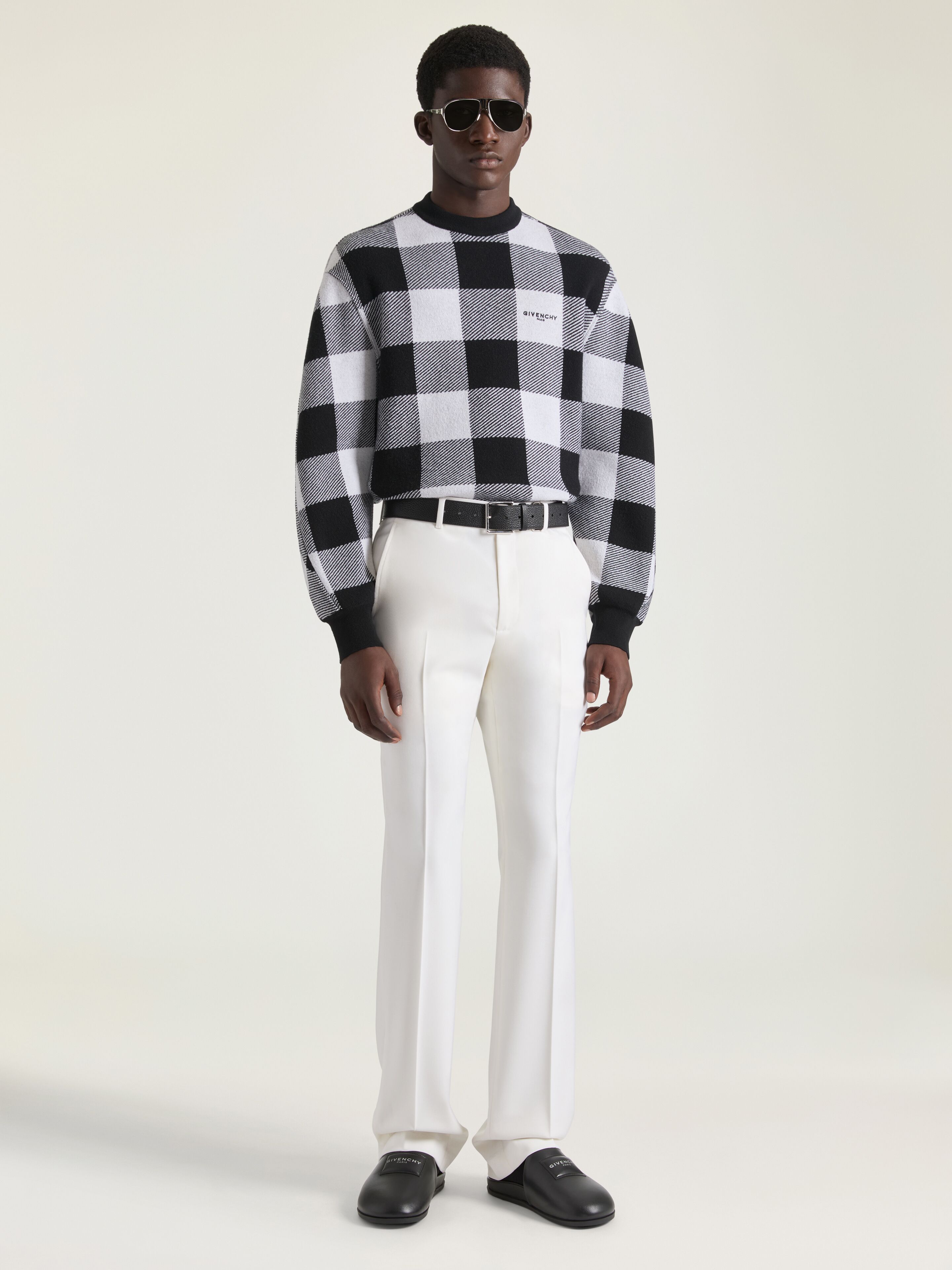 Checked sweater in wool embroidered GIVENCHY Paris - black/white