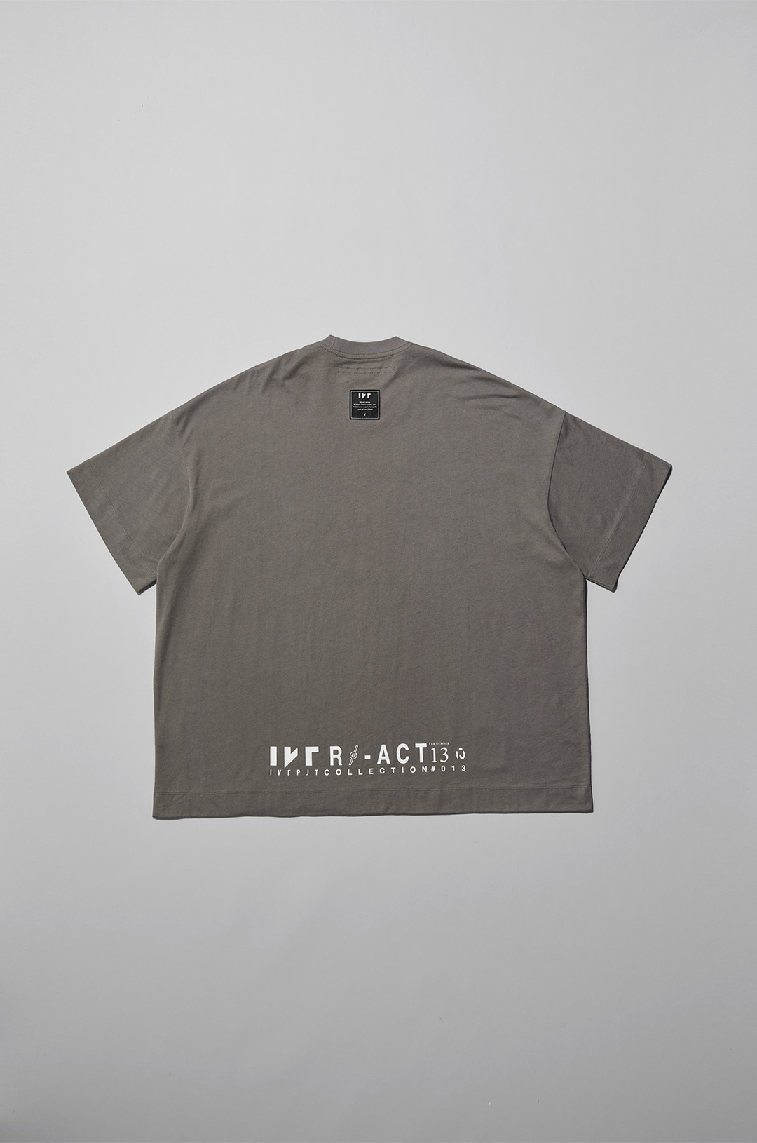 013 [ RE-ACT ] T-SHIRT - IKE Project ONLINE STORE
