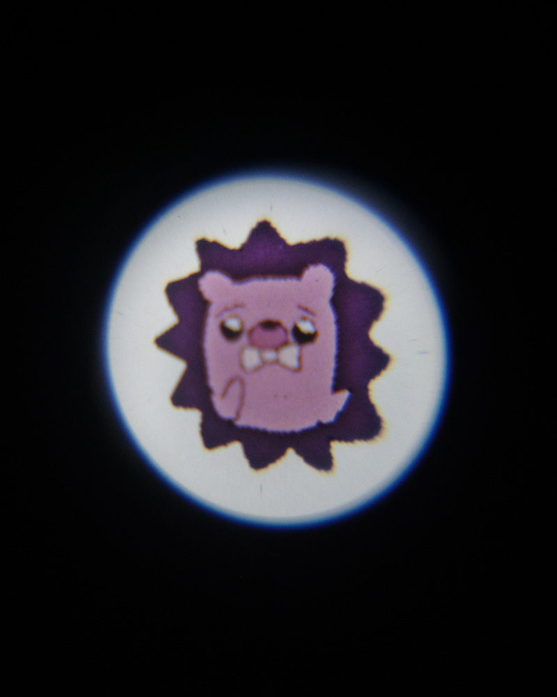 UNIGURI UFO Projector Keychain - ZUTOMAYO MART