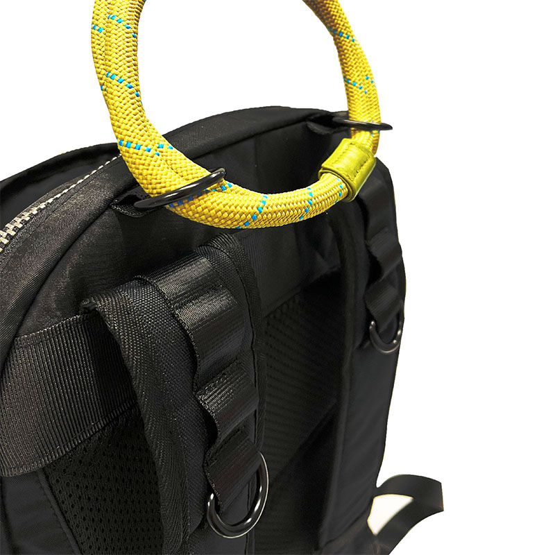 バックパック(Black) - ZUTOMAYO MART