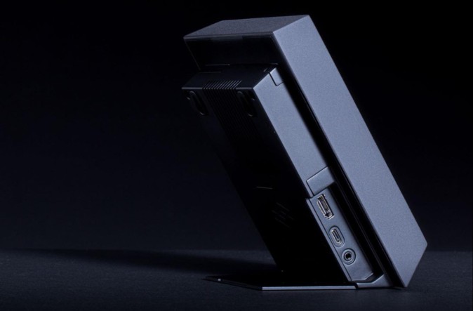 個人向けの裸眼立体視ディスプレイ「Looking Glass Portrait」発表