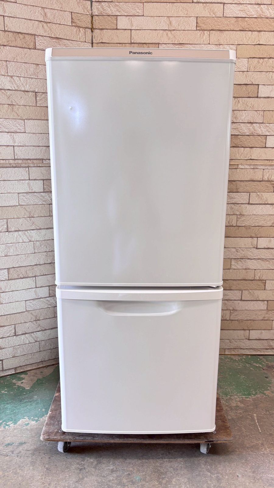 大阪送料無料☆3か月保障付き☆冷蔵庫☆パナソニック☆2ドア☆2021年