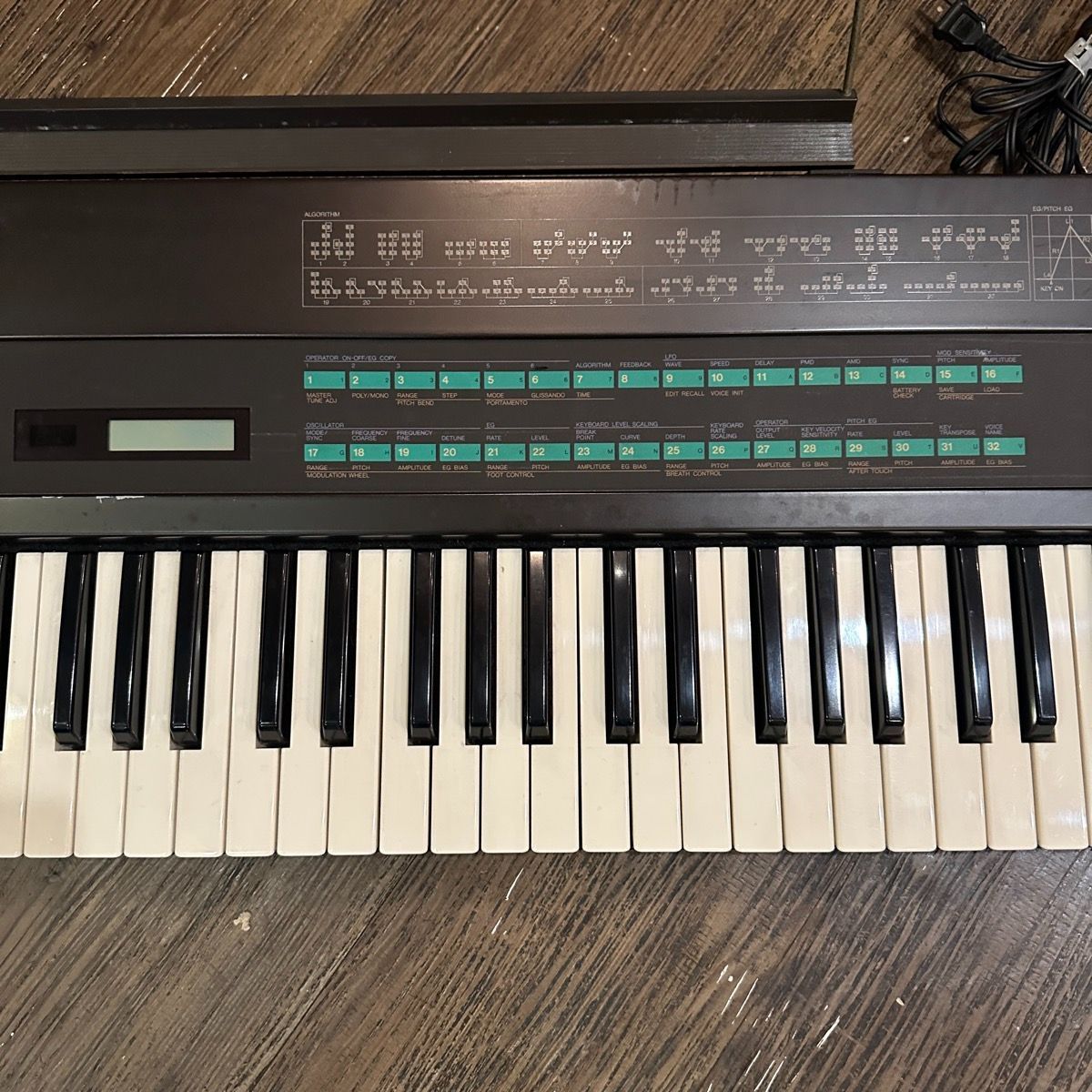 Yamaha DX7 Synthesizer Keyboard シンセサイザー キーボード ヤマハ