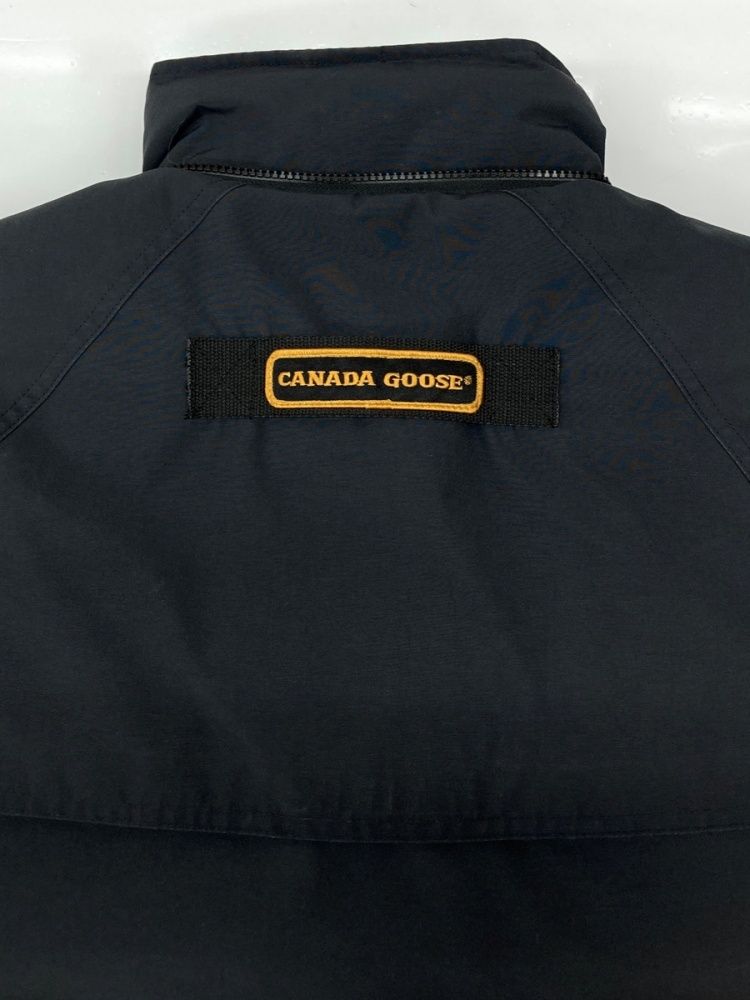 カナダグース CANADA GOOSE KAMLOOPS DOWN JACKET カムループス ダウン