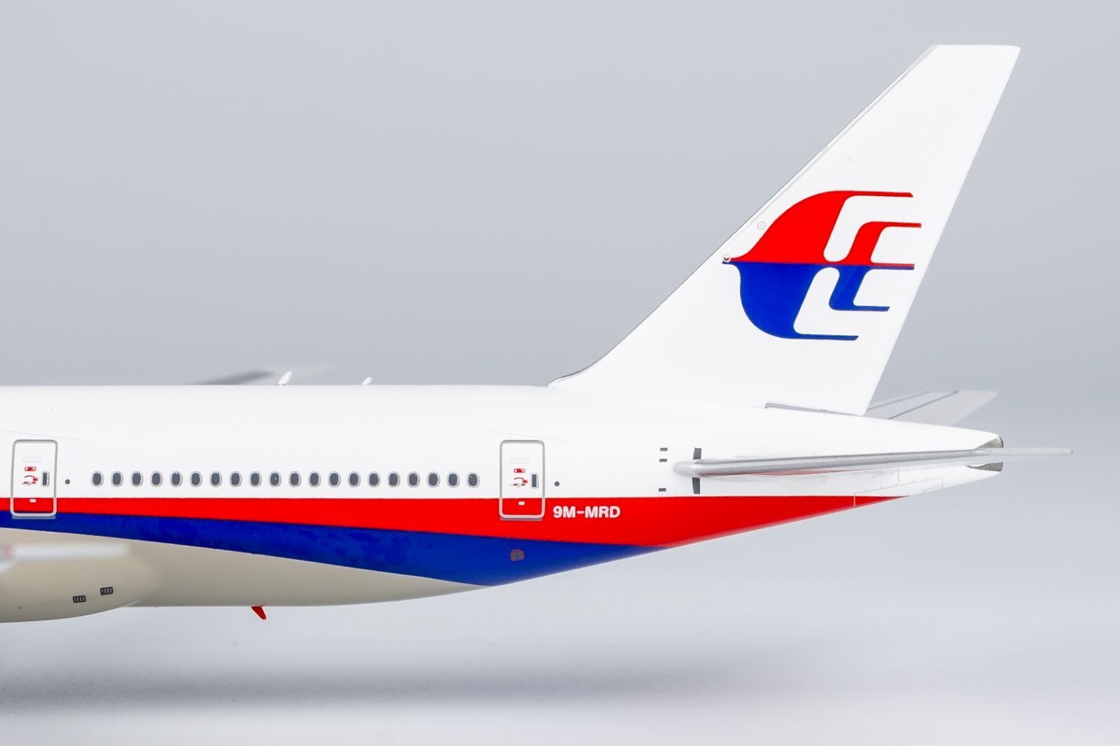 NGmodel マレーシア航空 777-200ER 9M-MRD 1/400 航空機模型 1⁄400