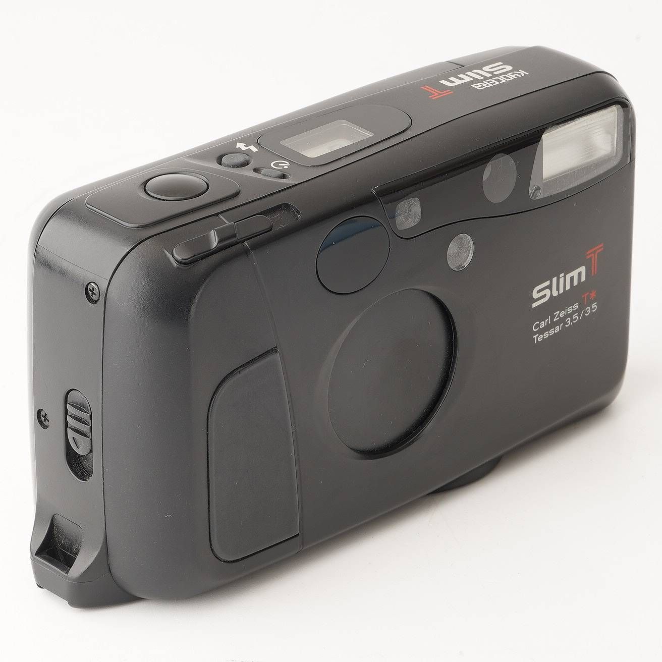 Kyocera Slim T Yashica T4 KYOCERA Slim T Carl Zeiss T * Tessar 3.5