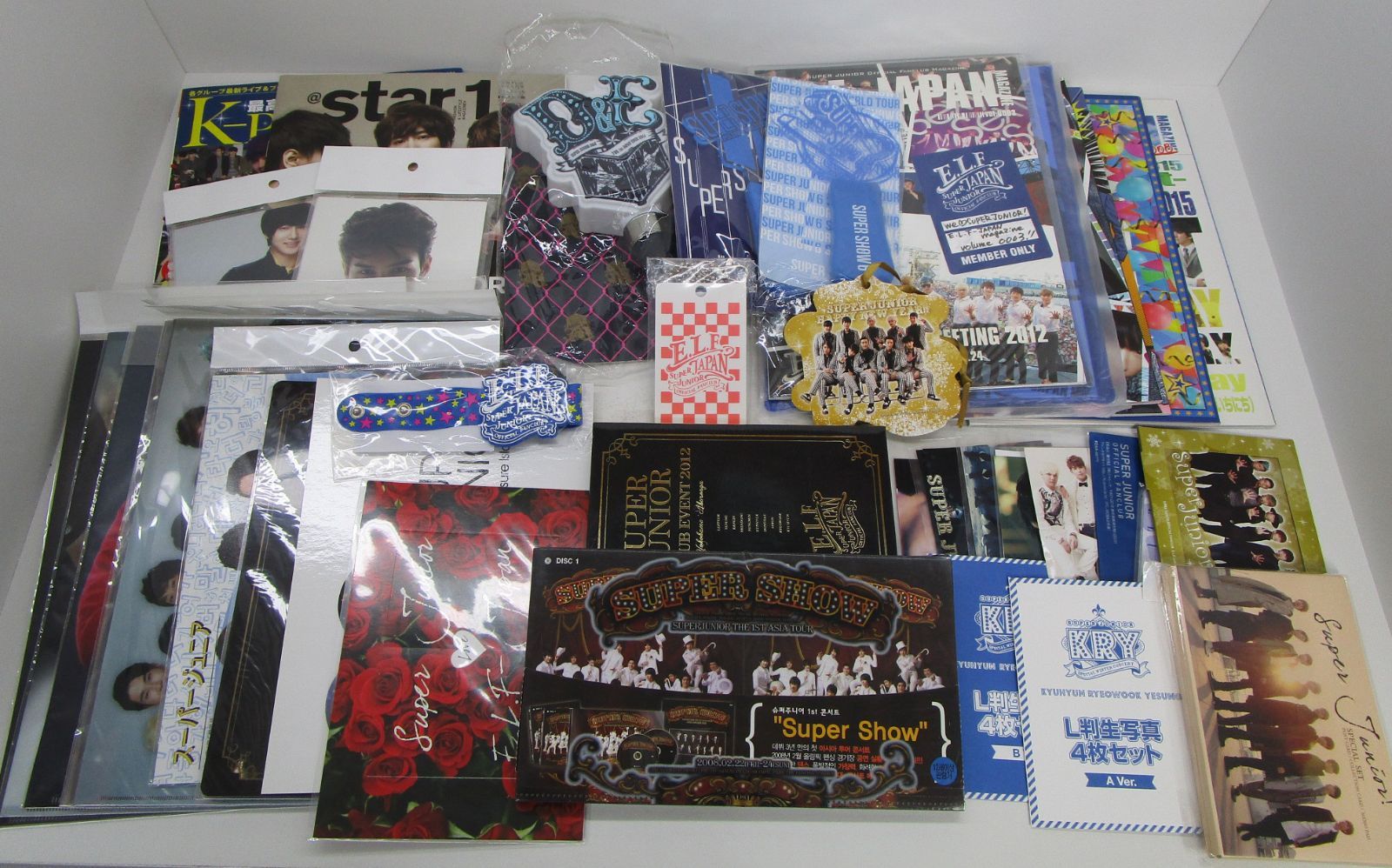 スーパージュニア まとめ売り 会報誌、DVD 、BluRay、グッズ スーパー