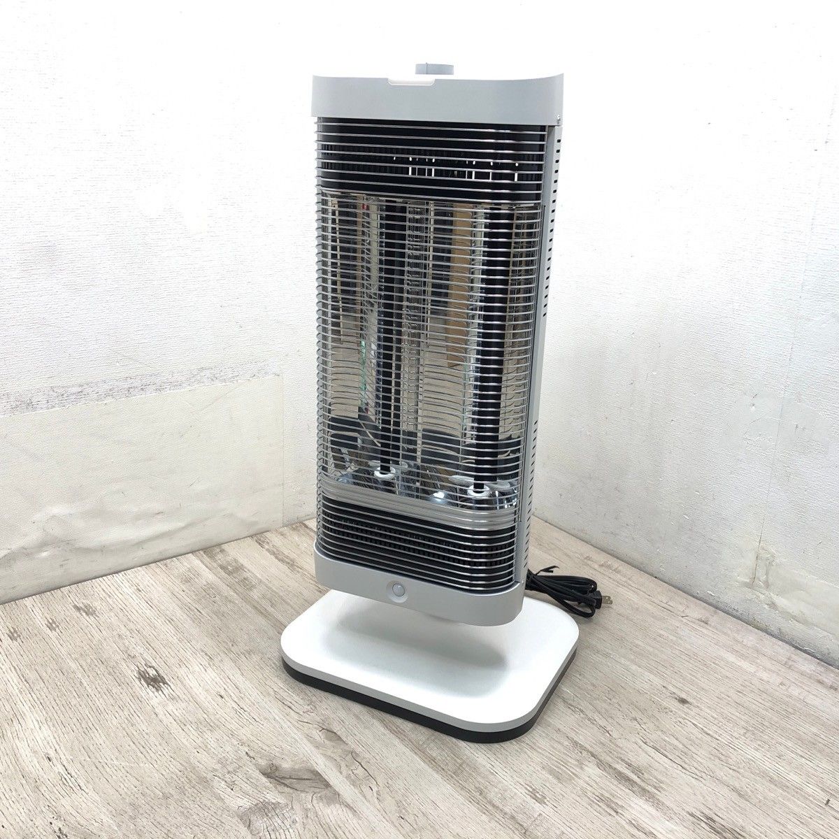 電気ヒーター CORONA DH-1220R(W) WHITE CORONA DH-1220R(W) WHITE