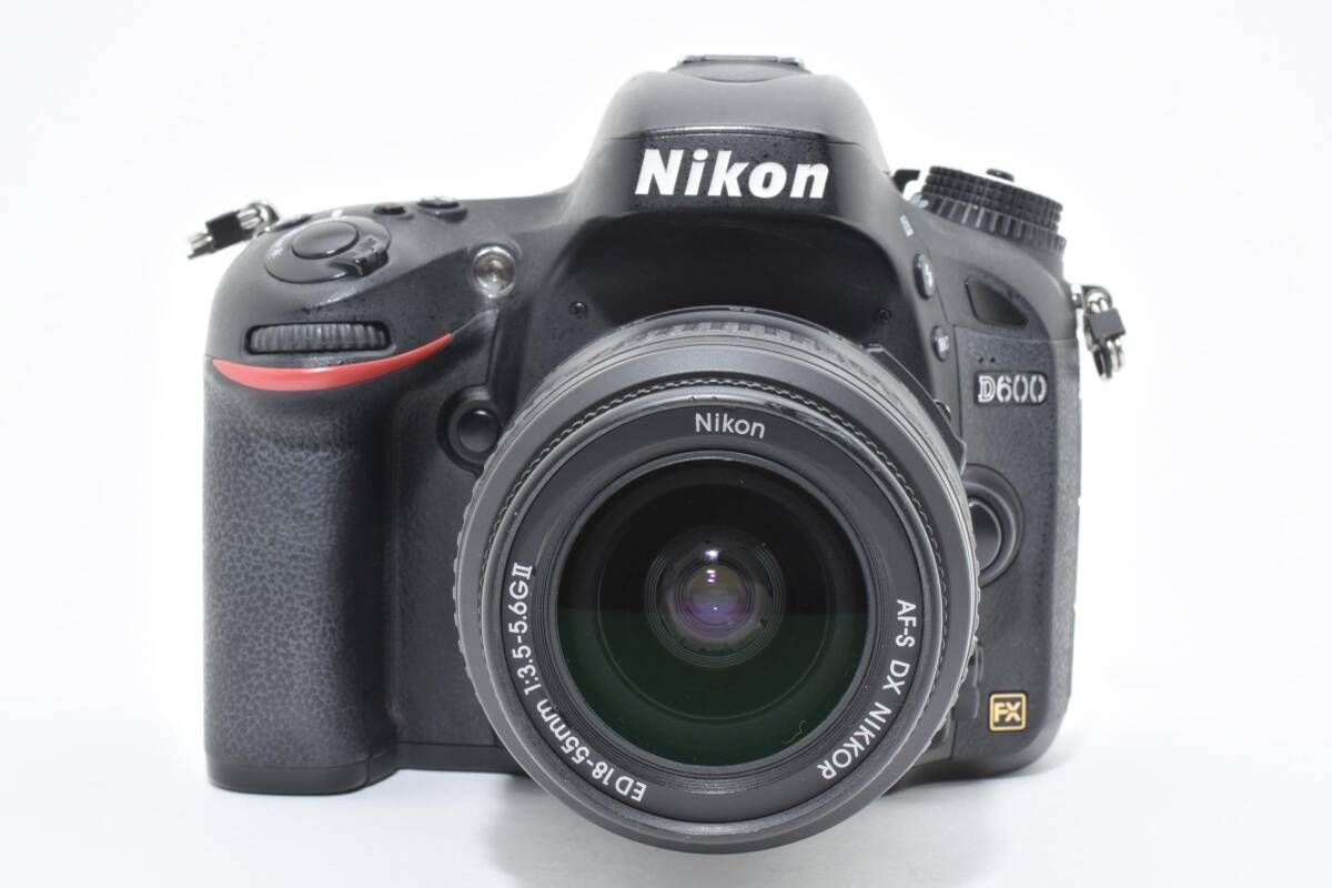 ☆良品☆《ショット数23,690回》ニコン Nikon D600 + AF-S DX Nikkor