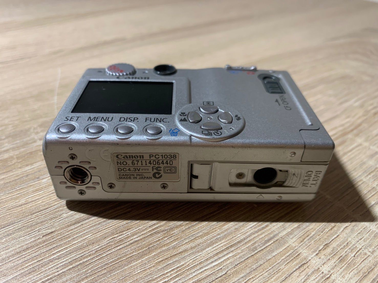 8427 Canon IXY DIGITAL 400 シルバー デジカメ ジャンク品 - メルカリ