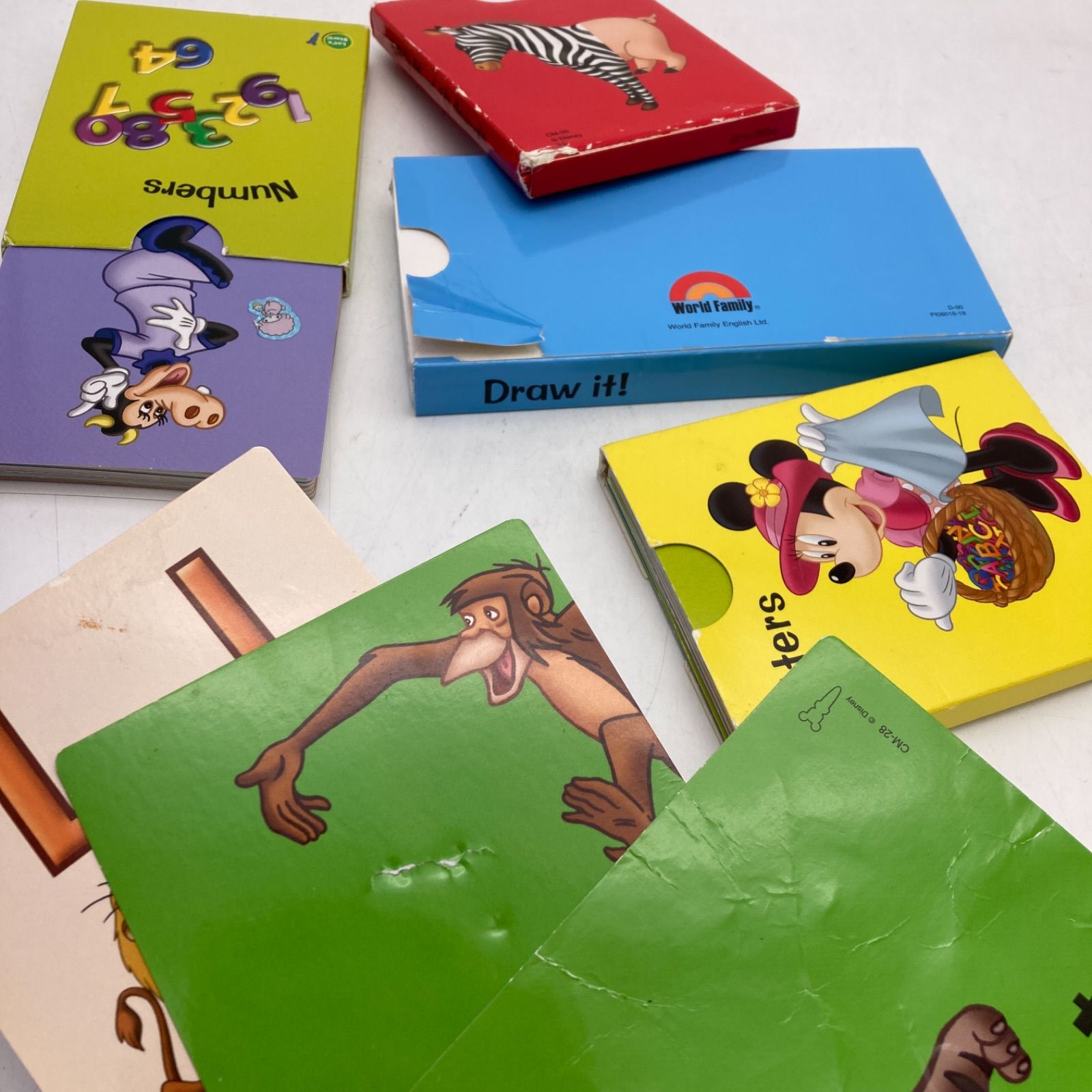 2020年 シングアロング絵本とCD マジックペンセット ディズニー英語