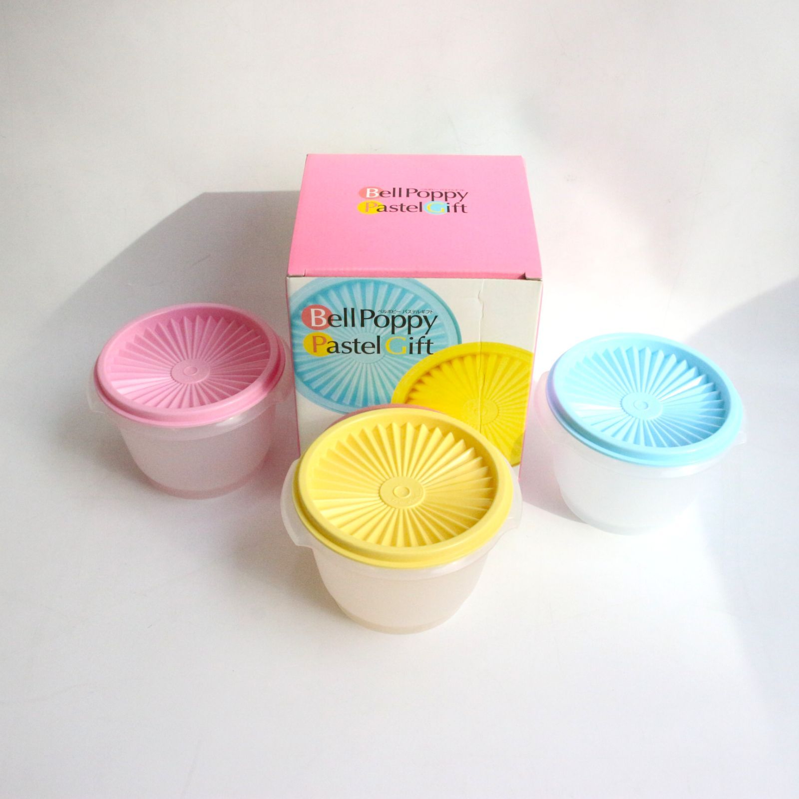 TM_102】Tupperware タッパーウェア Bell Poppy Pastel Gift