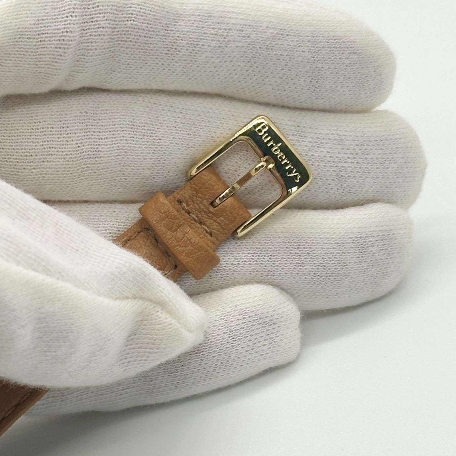 極美品 稼働 Burberry バーバリー 時計 11200L ラウンド ノバチェック