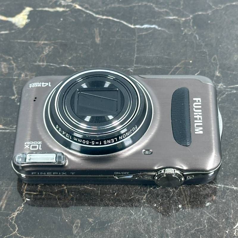 美品】FUJIFILM FinePix T300 ガンメタリック コンパクトデジタル